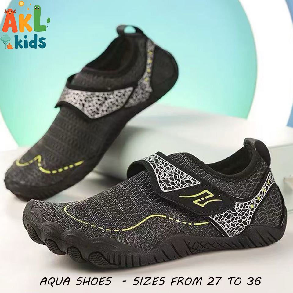 Aqua Shoes