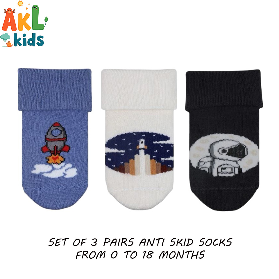 Anti Skid Socks - Set of 3 Pairs