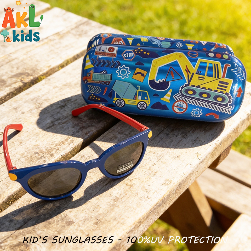 Sunglasses with Case Truck