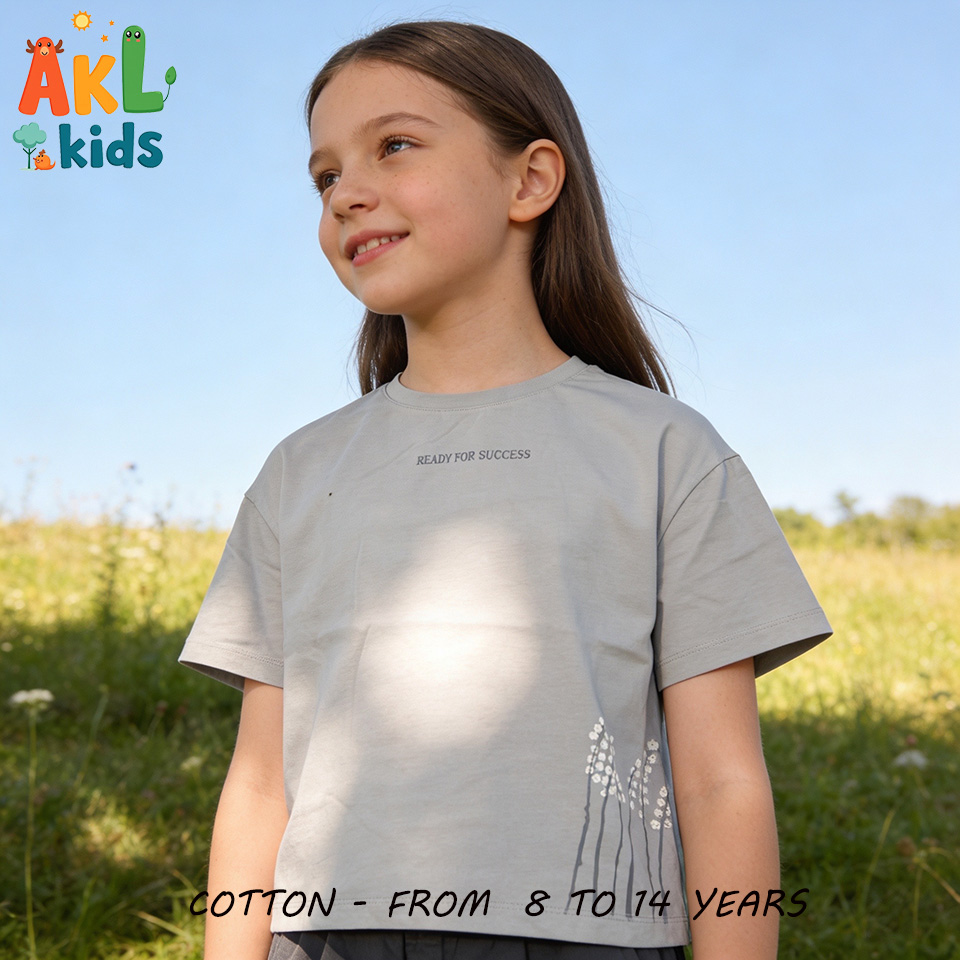 Girl's T-shirt