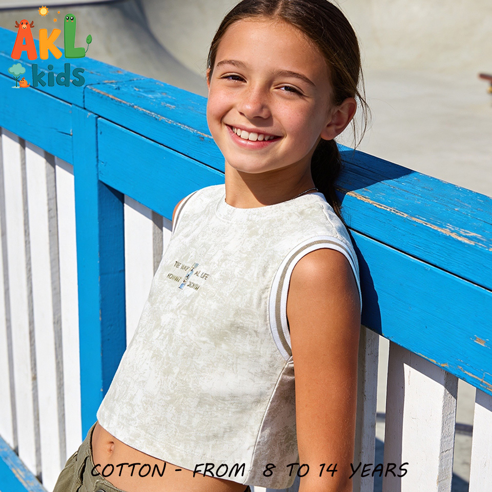 Girl's T-shirt - Green