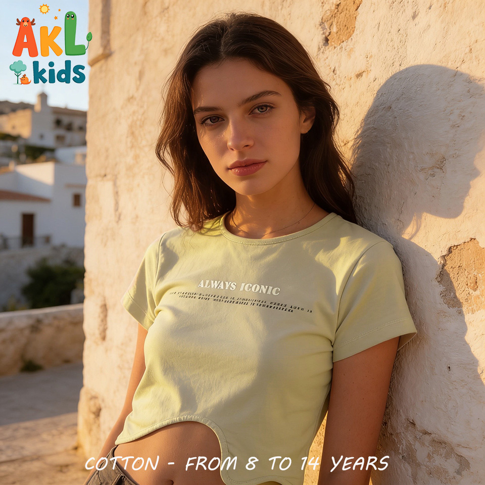 Girl's T-shirt - Green