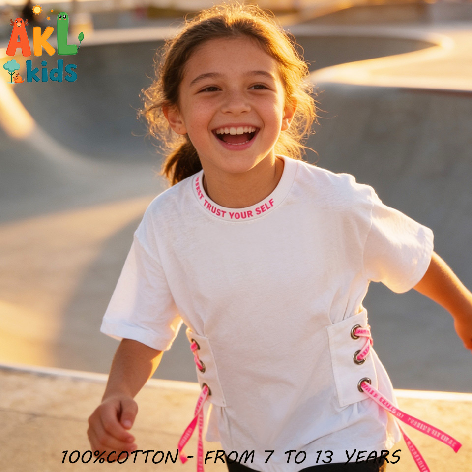 Girl's T-shirt