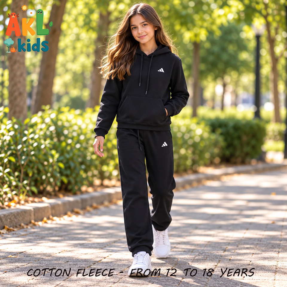 Girl's Fleece Tracksuit
